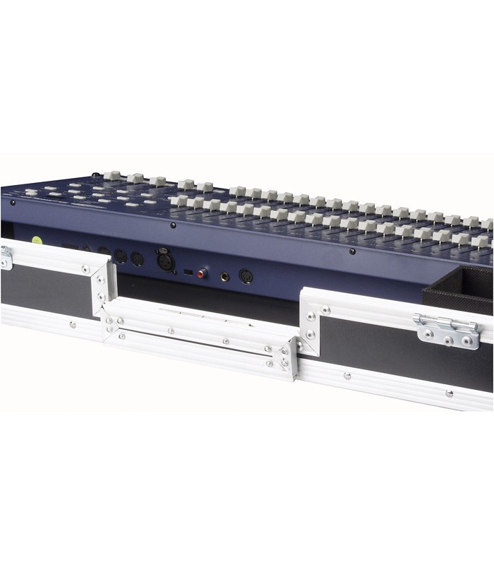 SHOWTEC LCA SM48 FLIGHTCASE PER SHOWMASTER 48