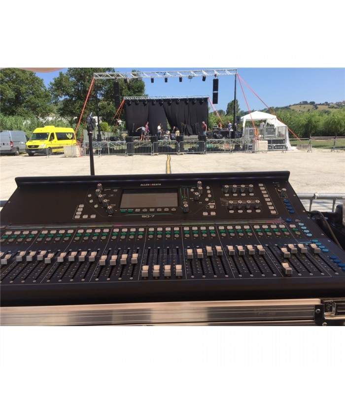 Allen & Heath SQ-7